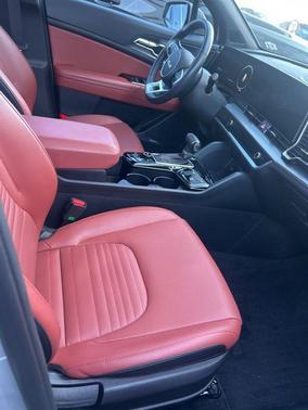 2024 Kia Sportage SX