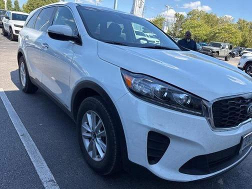 2020 Kia Sorento LX
