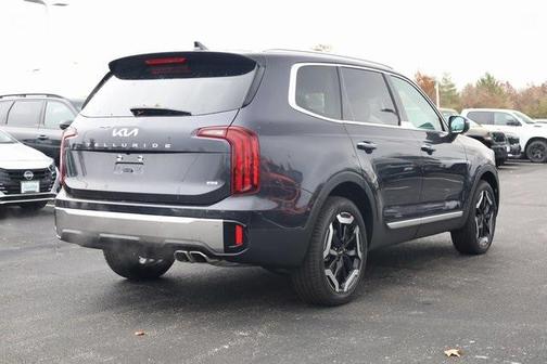 2025 Kia Telluride S