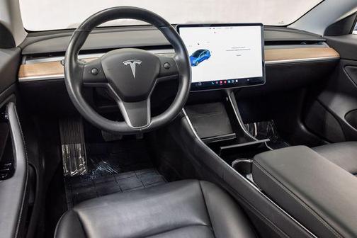 Deep Blue Metallic 2019 Tesla Model 3 Long Range
