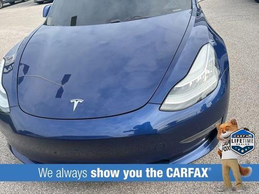 Deep Blue Metallic 2019 Tesla Model 3 Long Range