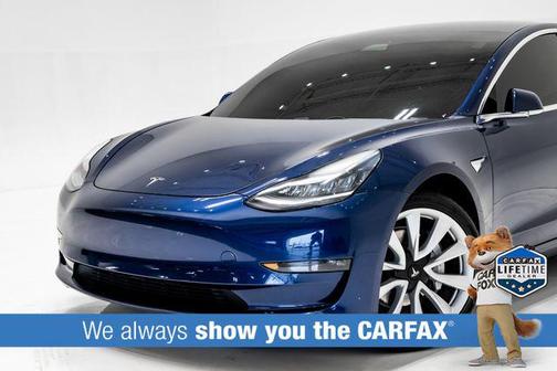 Deep Blue Metallic 2019 Tesla Model 3 Long Range