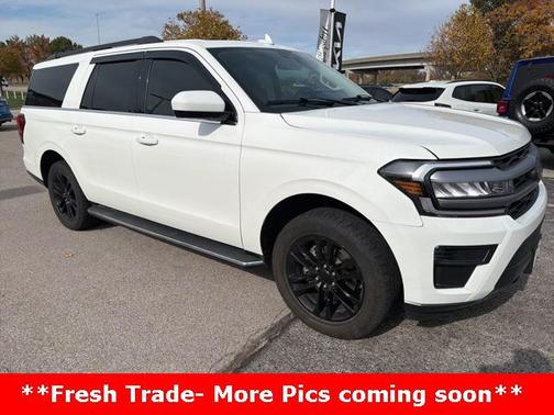 2022 Ford Expedition Max XLT