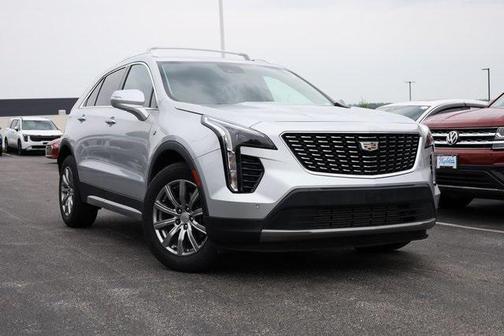2021 Cadillac XT4 Premium Luxury
