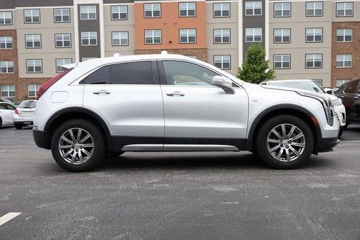 2021 Cadillac XT4 Premium Luxury
