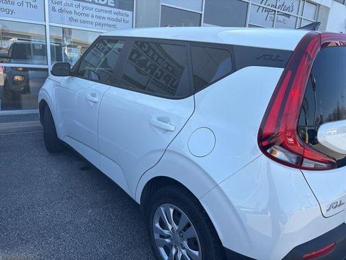 2022 Kia Soul LX
