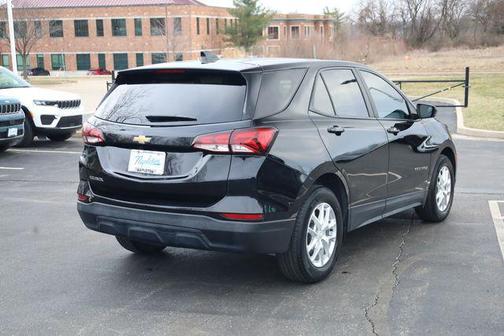 2022 Chevrolet Equinox LS