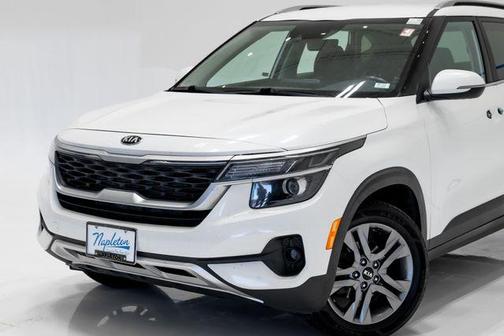 Snow White Pearl 2021 Kia Seltos S