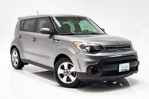 Titanium Gray 2017 Kia Soul Base