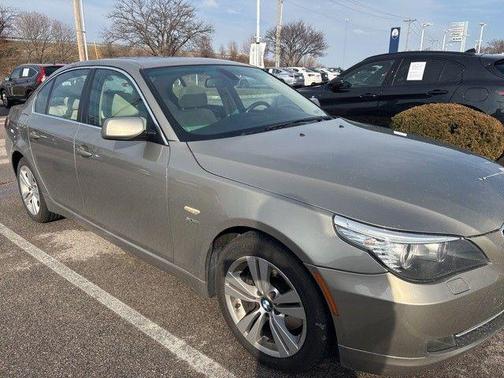 2009 BMW 528 xDrive