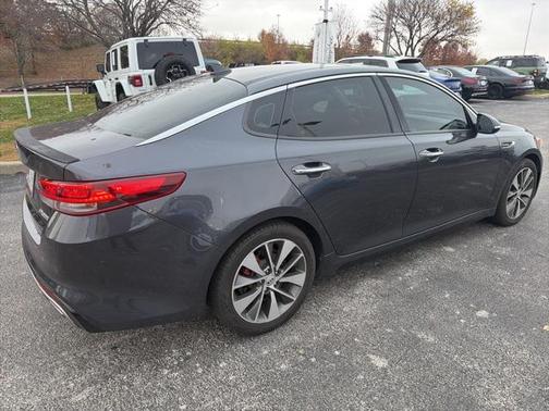 2016 Kia Optima SX Turbo