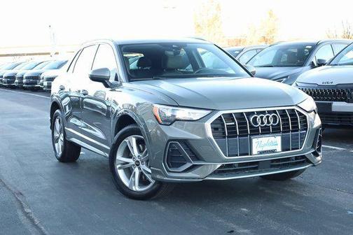 2022 Audi Q3 45 S line Premium