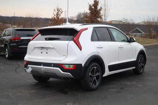 2026 Kia Niro LX