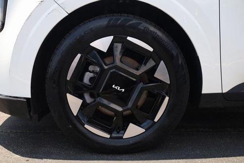 2025 Kia Carnival EX