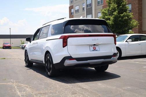 2025 Kia Carnival EX