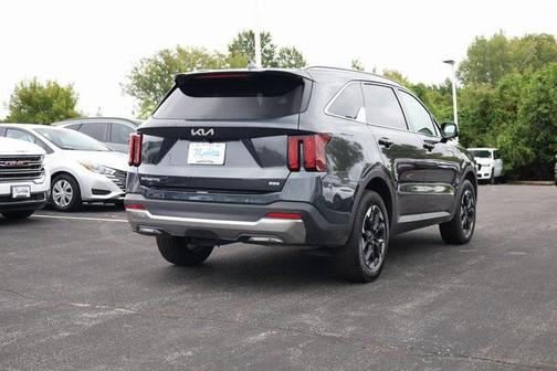 2024 Kia Sorento S