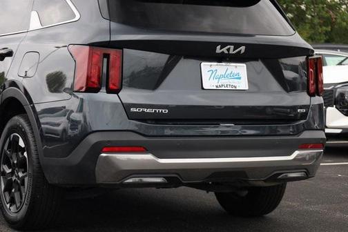 2024 Kia Sorento S