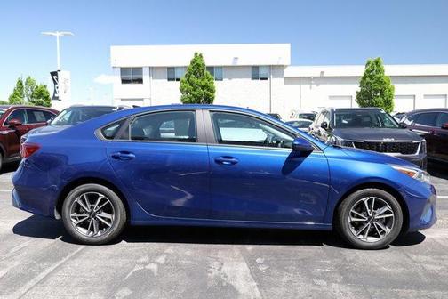 2022 Kia Forte LXS