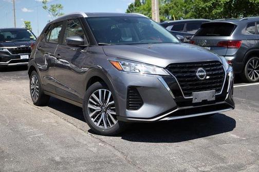 2022 Nissan Kicks SV