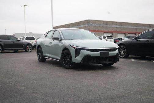 2025 Kia K4 GT-Line Turbo