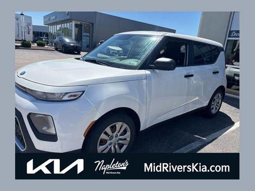 Snow White Pearl 2020 Kia Soul LX