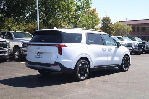 2026 Kia Carnival EX
