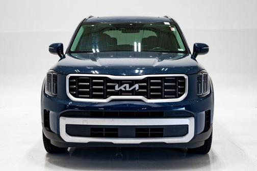 Midnight Lake Blue 2023 Kia Telluride S