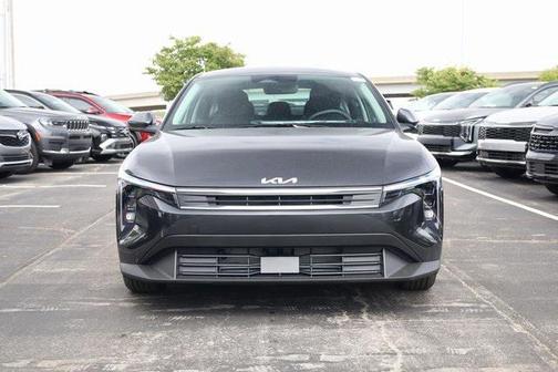 2025 Kia K4 LX