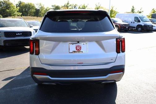 2025 Kia Sorento Hybrid EX