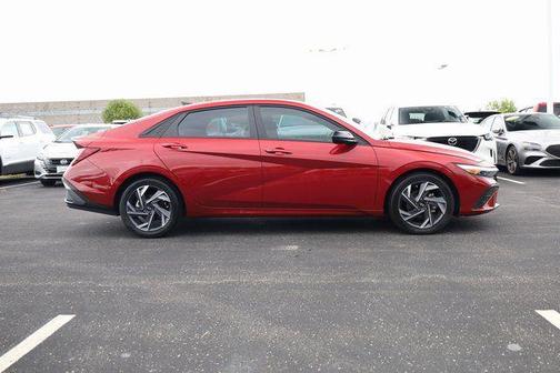 2025 Hyundai ELANTRA Sport