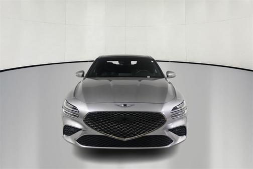 2024 Genesis G70 2.5T RWD
