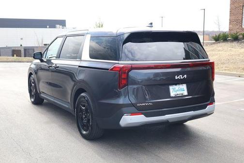 2025 Kia Carnival LXS