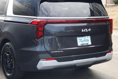 2025 Kia Carnival LXS