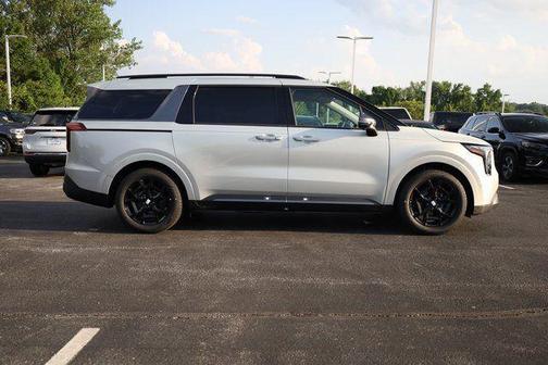 2026 Kia Carnival SX Prestige