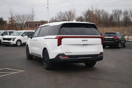 2026 Kia Carnival SX