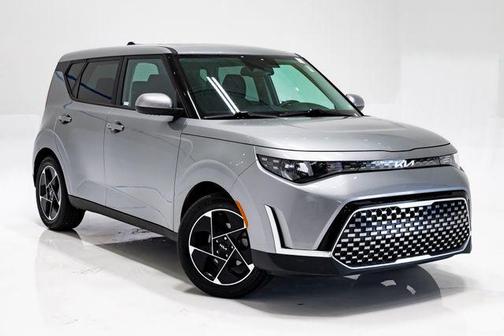 Steel Gray 2024 Kia Soul EX