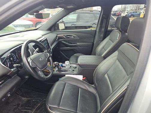 2022 Chevrolet Traverse Premier