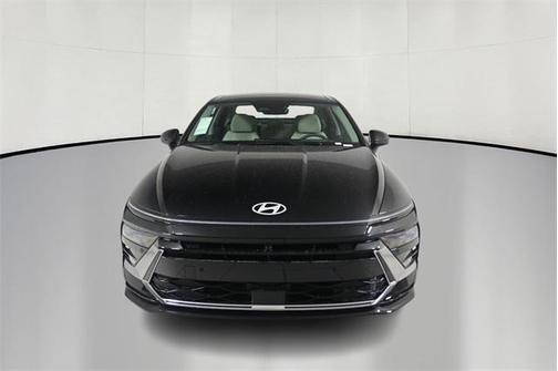 2024 Hyundai SONATA Hybrid Limited