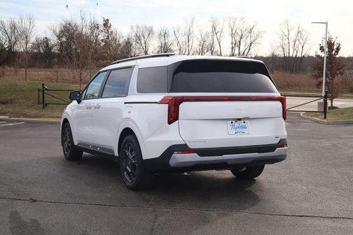 2026 Kia Carnival Hybrid EX