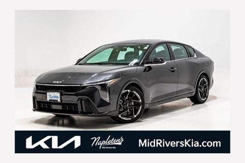 Interstellar Gray 2025 Kia K4 GT-Line