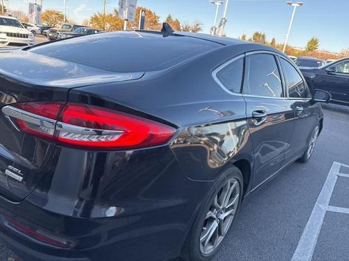 2019 Ford Fusion SEL
