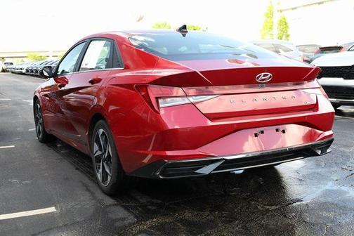 2021 Hyundai ELANTRA Limited