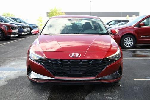 2021 Hyundai ELANTRA Limited