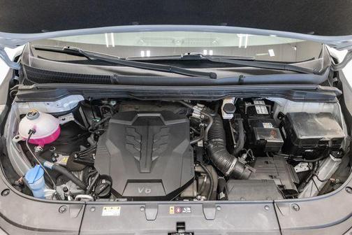 Ceramic Silver 2025 Kia Carnival SX Prestige