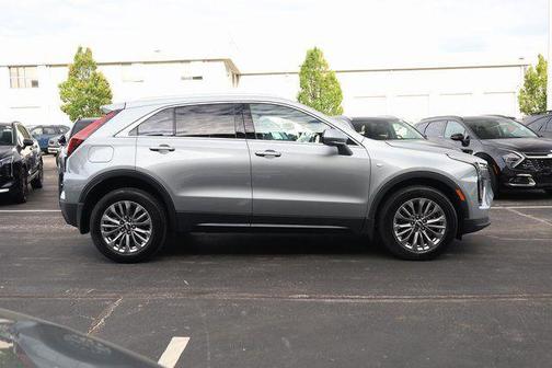 2024 Cadillac XT4 Premium Luxury