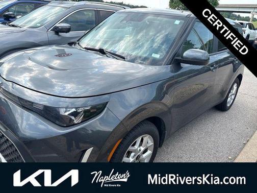 Gravity Gray 2024 Kia Soul LX