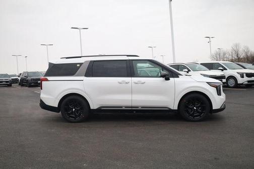 2026 Kia Carnival SX