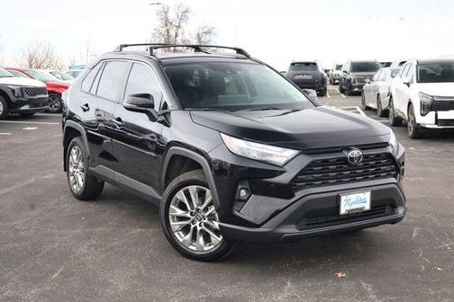 2025 Toyota RAV4 XLE Premium
