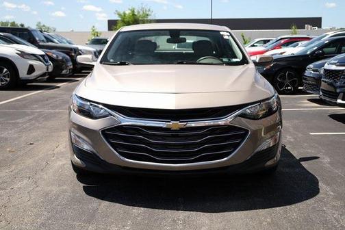 2022 Chevrolet Malibu FWD LT