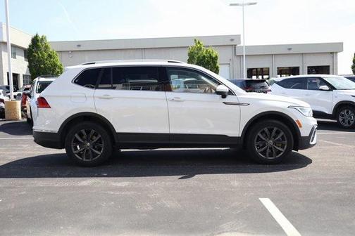 2022 Volkswagen Tiguan 2.0T SE 4MOTION